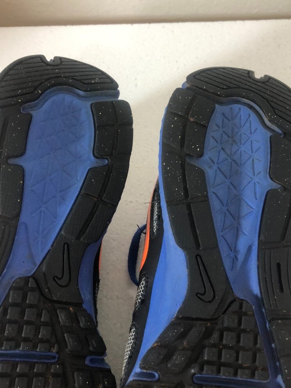 NIKE REVOLUTION 2  Blue BLACK ORANGE SWOOSH Size 6 Youth - Picture 9 of 14
